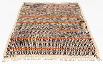 Barbro Nilsson, a flat weave 'Rosengång med brun rand", 215 x 127 cm. Signed AB MMF BN.