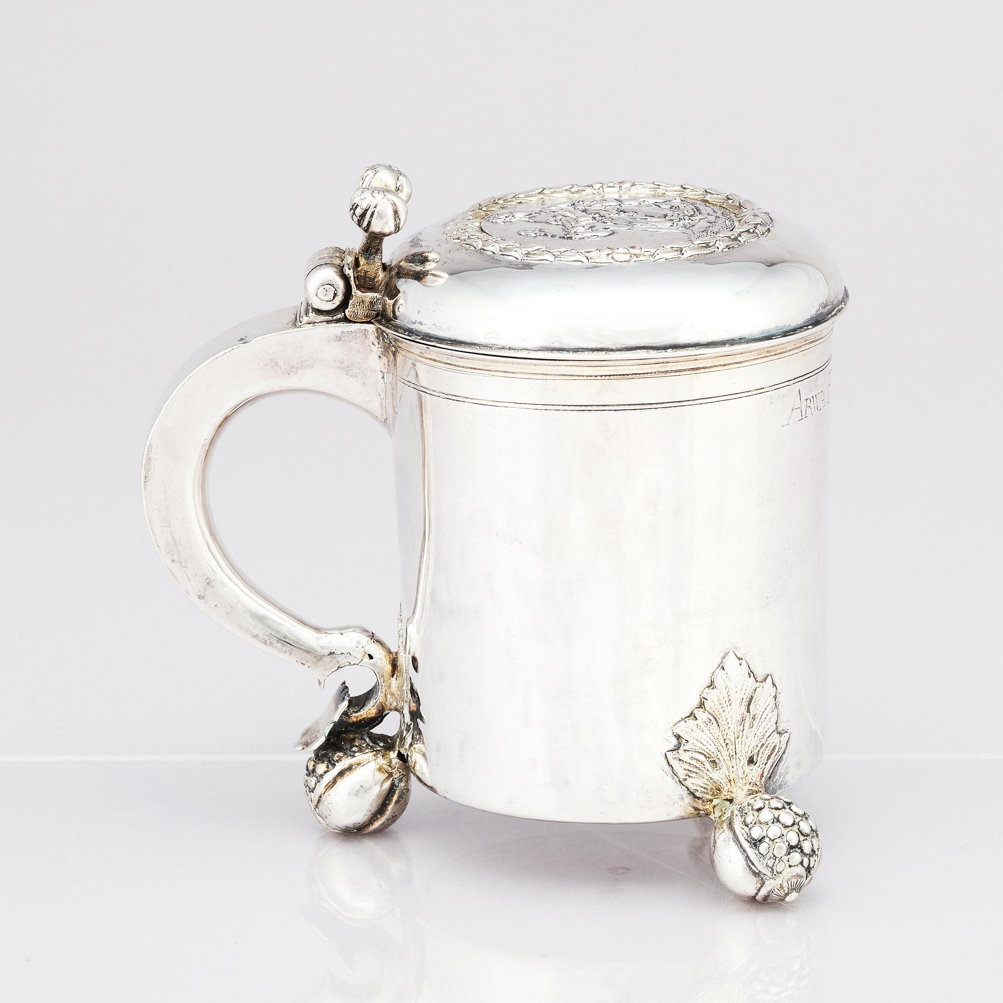 An early 18th century silver tankard, unidentified makers mark, Moscow 1700-1710.