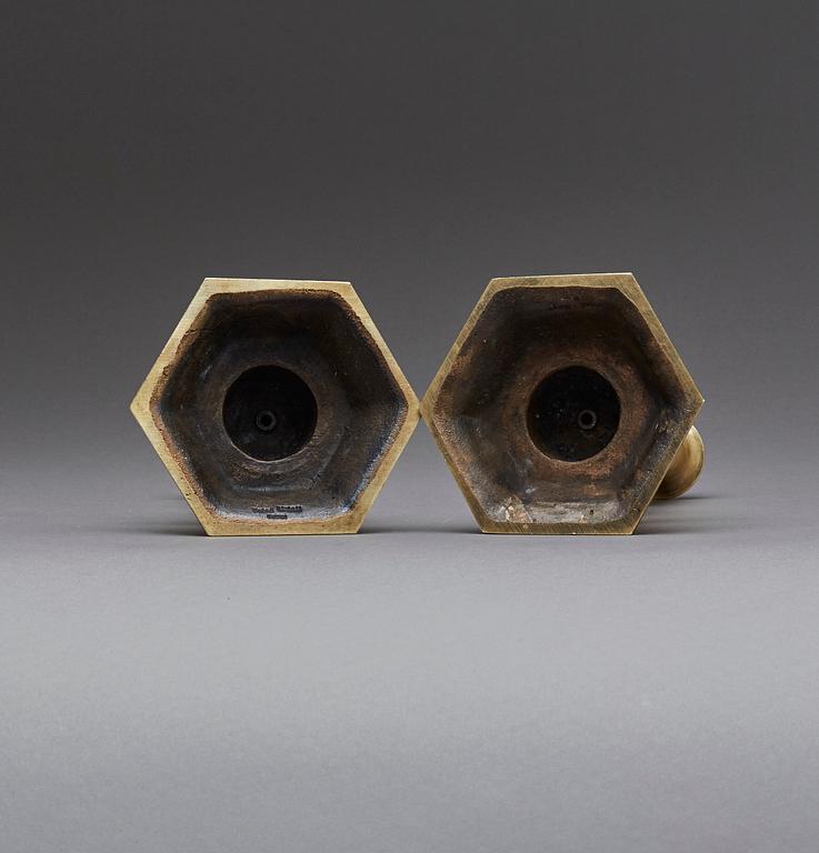 LJUSSTAKAR, ett par, barockstil, Ystad Metall.