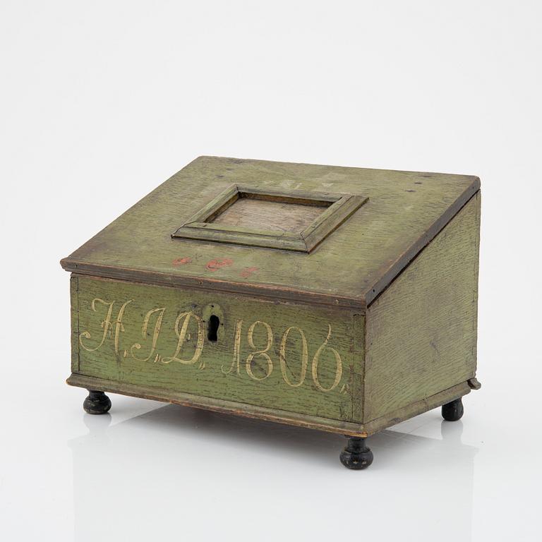 A provincial Swedish painted wooden box, dated 1806.