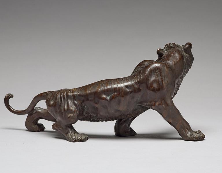 A Japanese bronze sculpture group of tigers, Meiji (1868-1912).