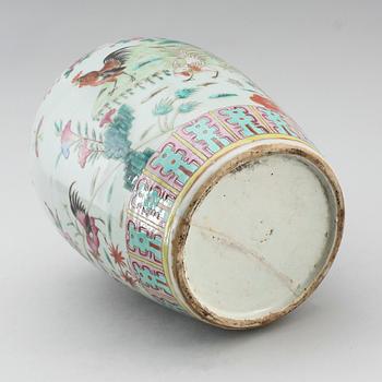 LOCKURNA, porslin, 1800-/1900-tal.
