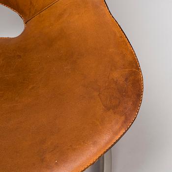 PREBEN FABRICIUS & JØRGEN KASTHOLM, a pair of 1960s 'Scimitar' chairs, Ivan Schlechter.