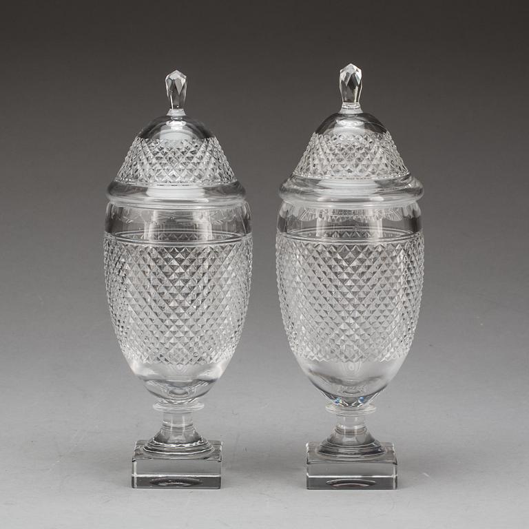 POKALER, ett par, glas, "Kent", Kosta, 1900-tal.