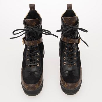 LOUIS VUITTON, Desert Boots / kängor, storlek 37½.