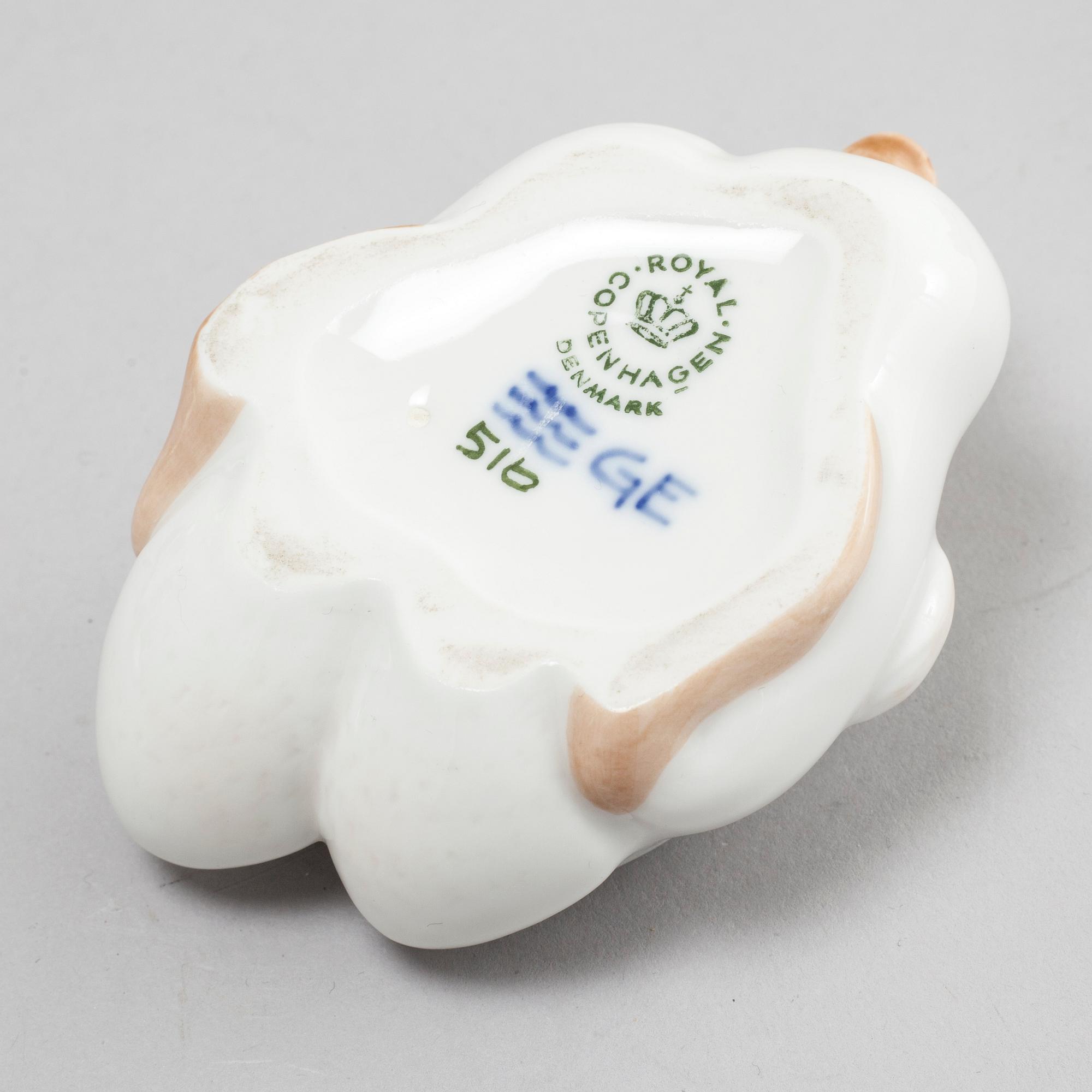 FIGURINER, 9 st, porslin, Royal Copenhagen och Bing & Grøndahl, 1900-talets andra hälft.