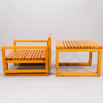 YRJÖ KUKKAPURO, a 1960's 3-piece sofa suite for Karihaaran Saha.