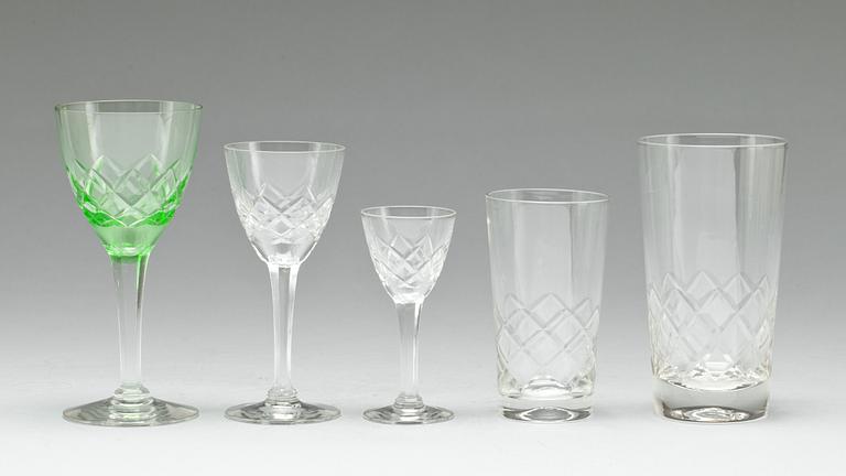 GLASSERVIS, glas, 53 delar, "Astrid", 1900-tal.