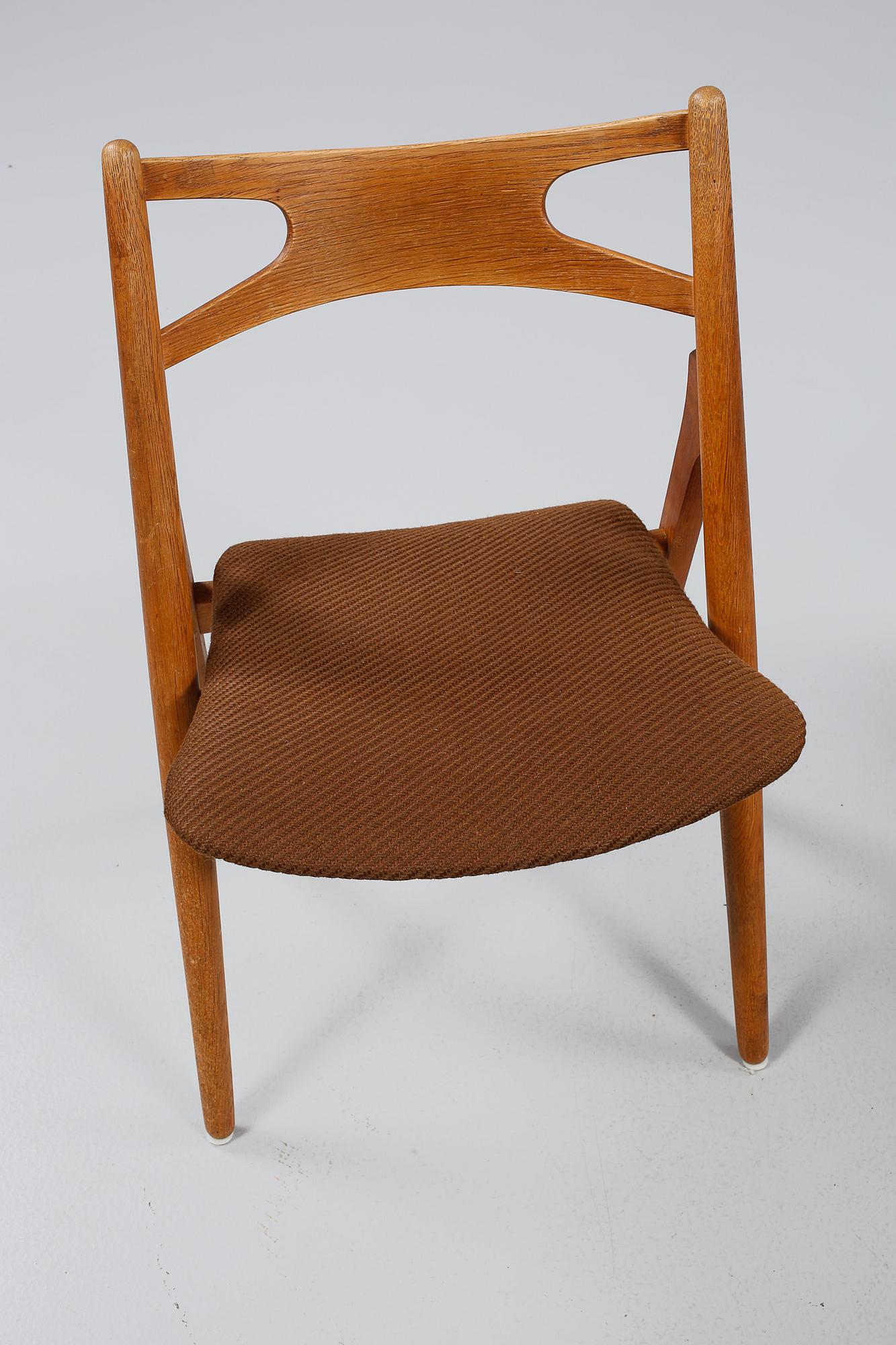 STOLAR, 4 st, "CH29"/"Savbukkestolen", Hans J Wegner, Carl Hansen & Son, 1900-talets mitt.