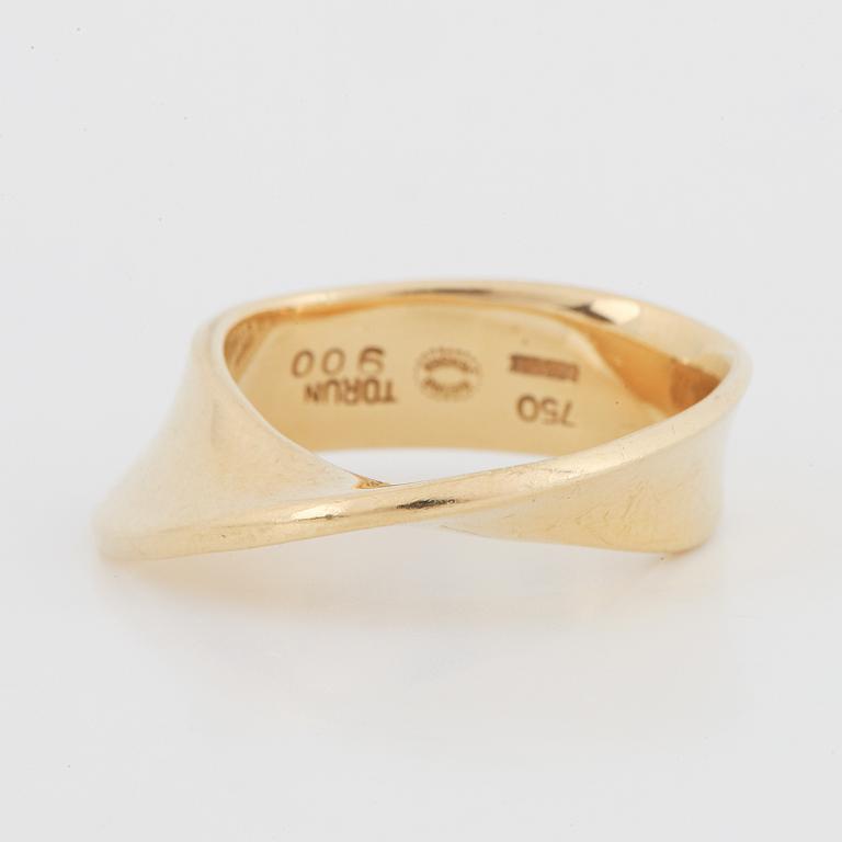 Vivianna Torun Bülow-Hübe, Georg Jensen, ring, "Möbius" 18K gold.