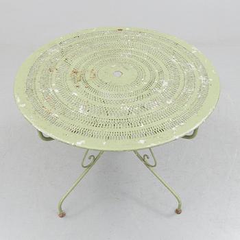 TRÄDGÅRDSMÖBLER, 5 delar, metall, 1900-tal.