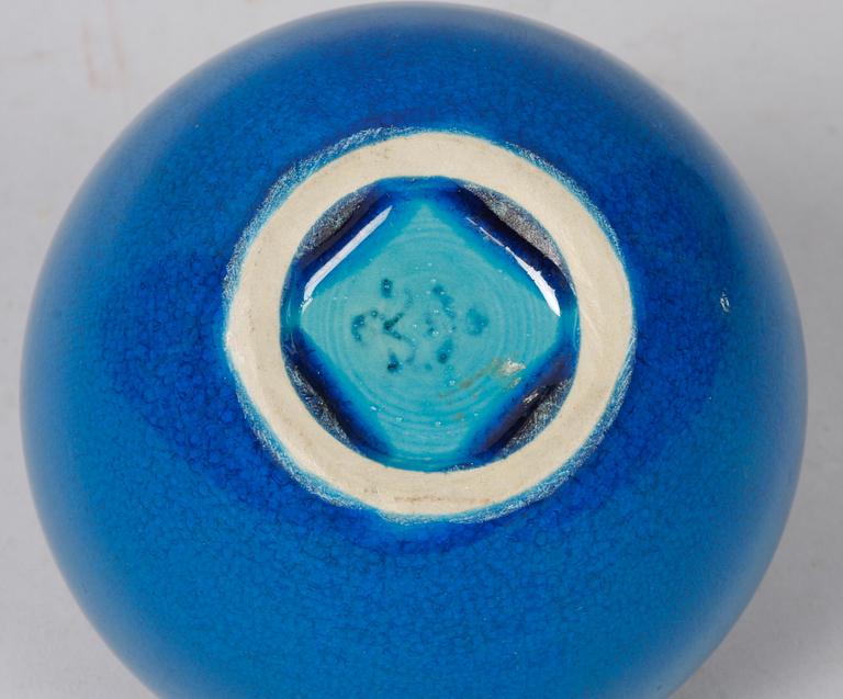 VAS. Stengods, Carl-Harry Stålhane.