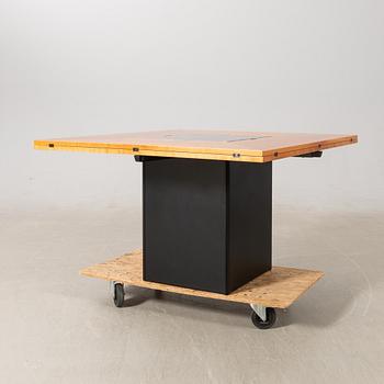 Bob & Dries van den Berghe-Pauvers table "Cirkante" Tranekaer Denmark 2000s.