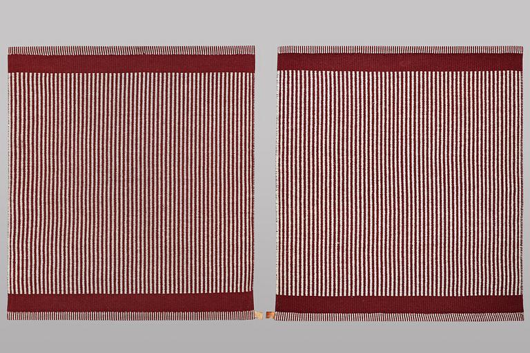 A pair of carpets, Kasthall, ca. 94 x 76 cm & ca. 94 x 86 cm.