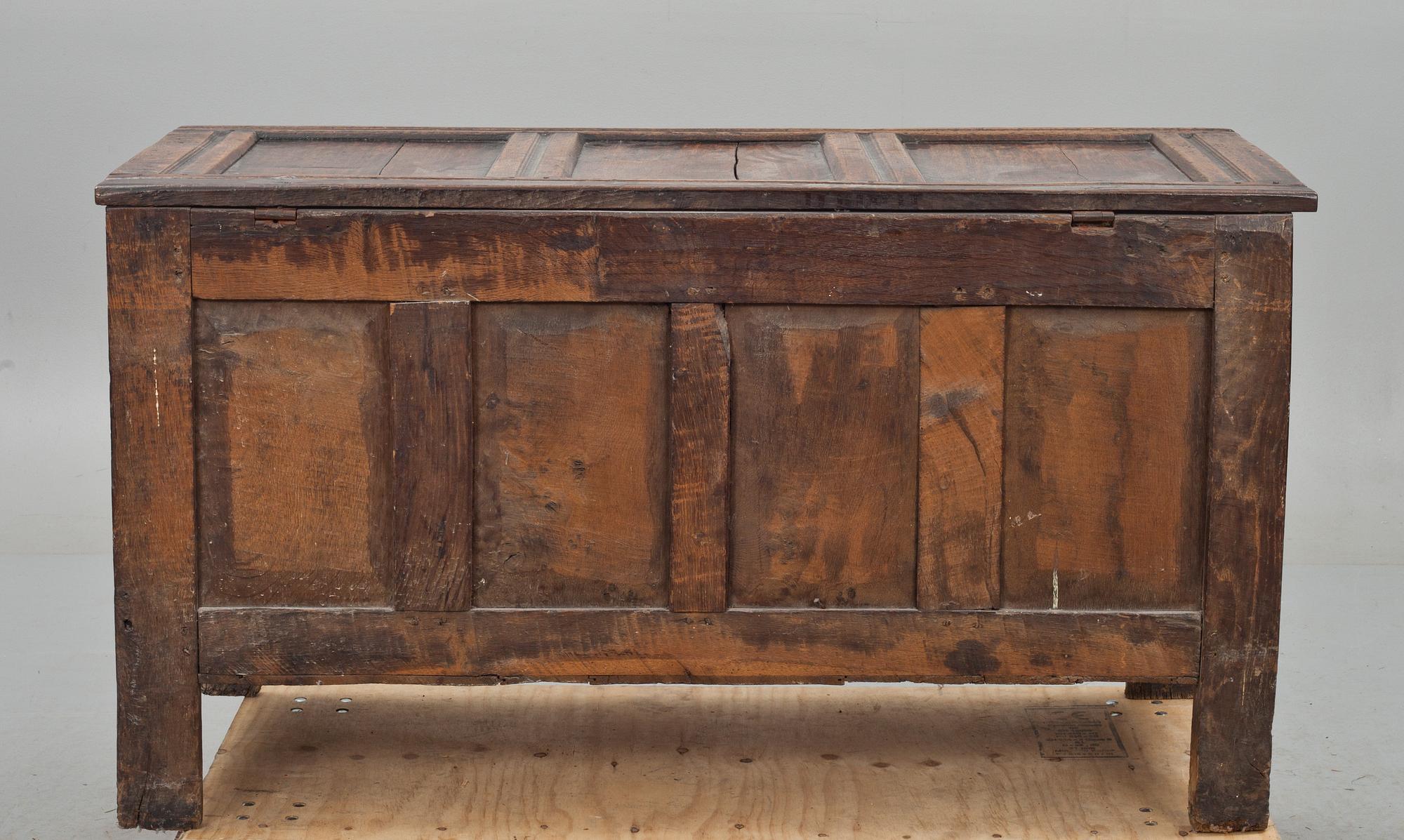 KISTA. England, delvis 1700-tal.