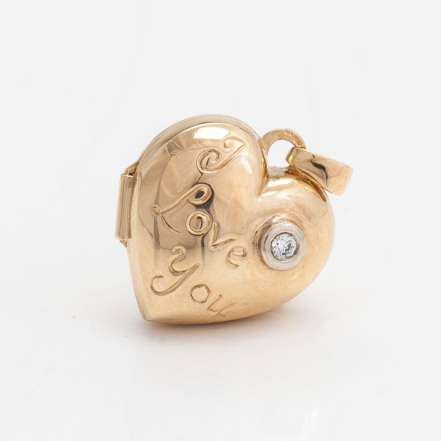 Pendant/locket, heart-shaped, 14K gold and a diamond approx. 0.02 ct.