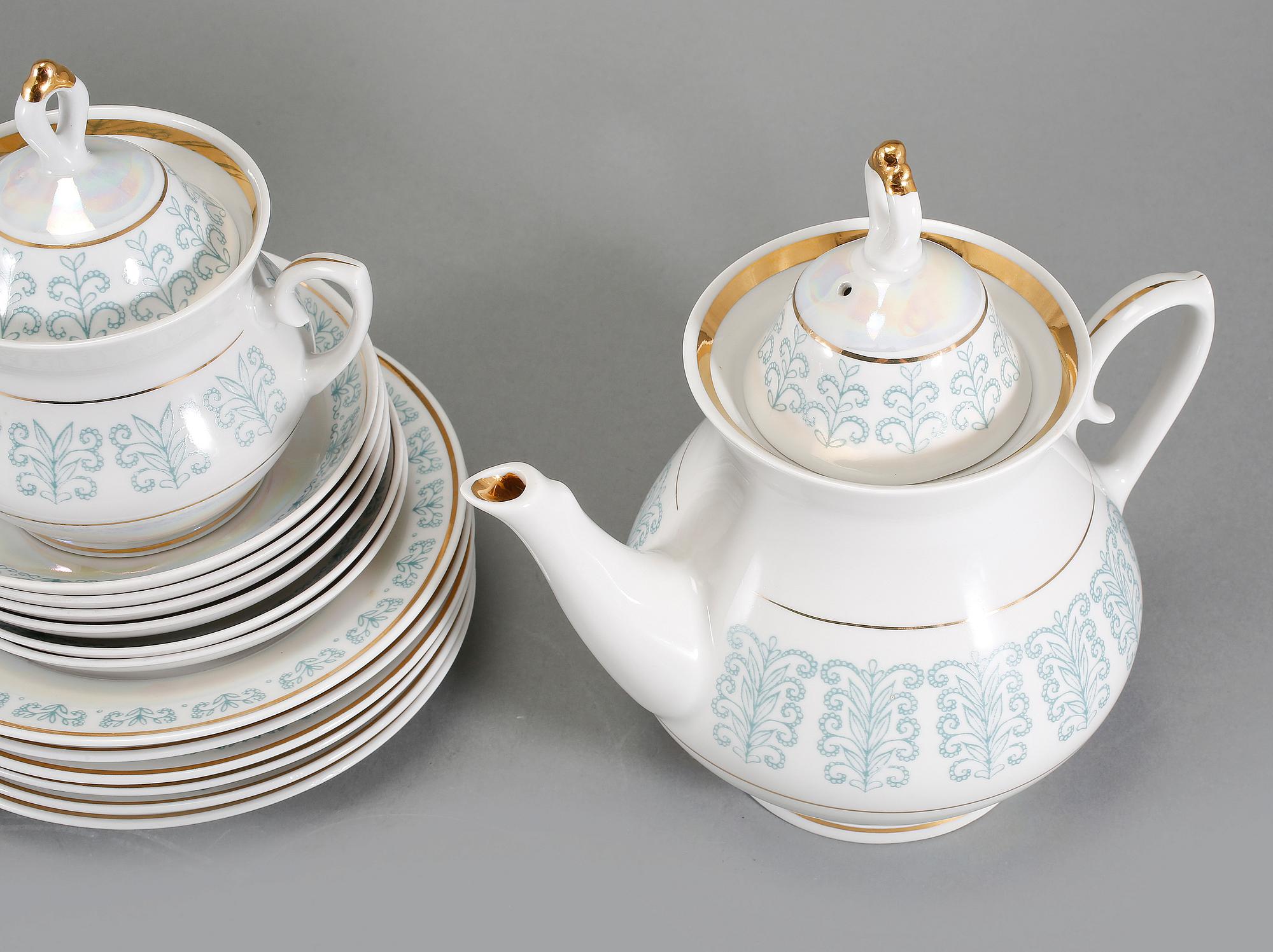 A 1950s porcelian tea service.
