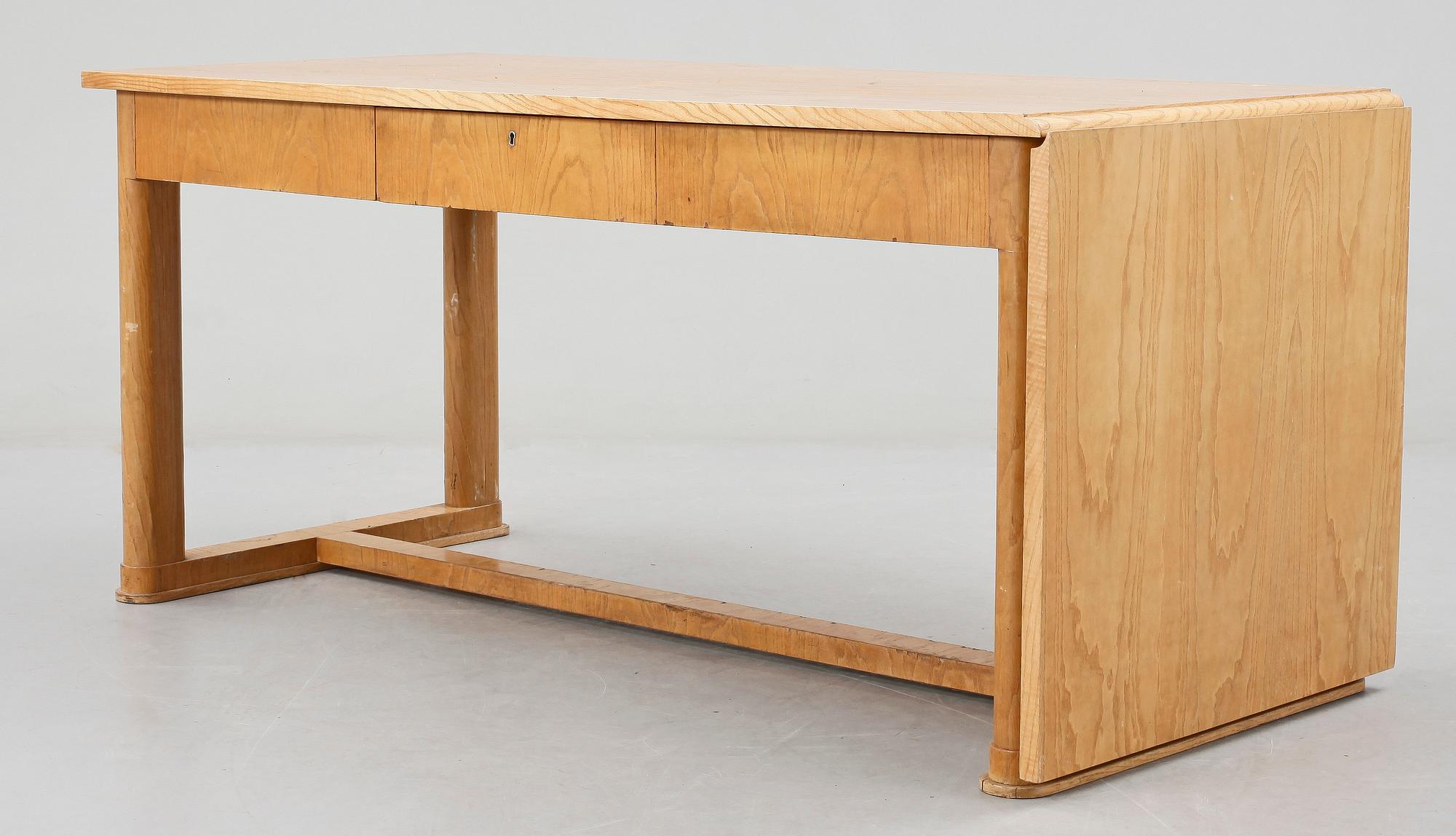 SKRIVBORD, 1930/40-tal.