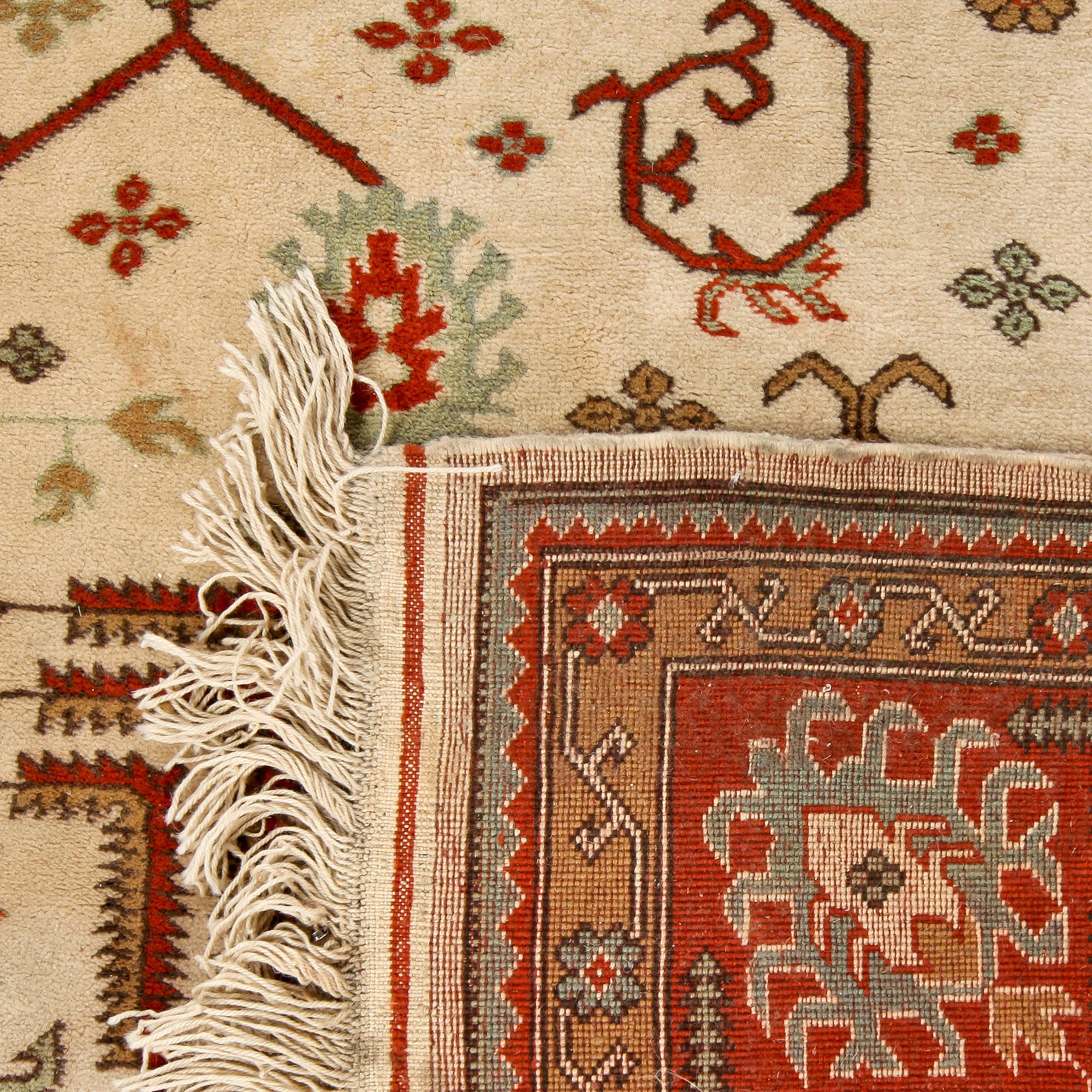 MATTA, orientalisk, 250 x 199 cm, 1900-talets andra hälft.