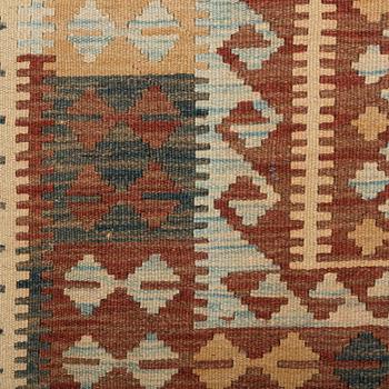 A RUNNER Kilim, ca 315 x 87 cm.