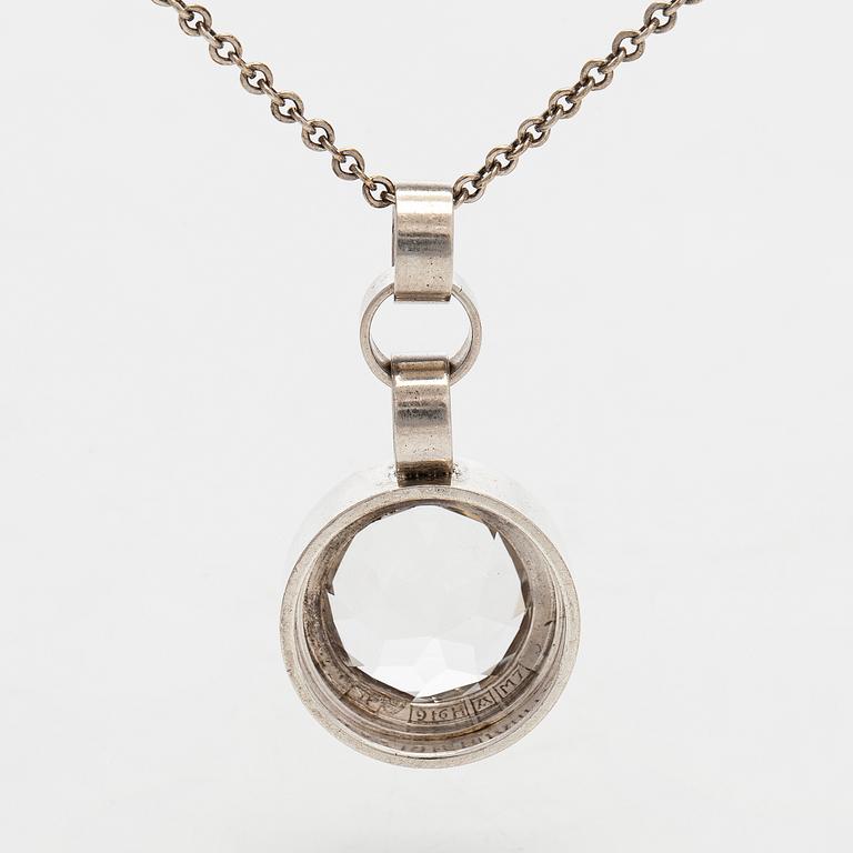 Elis Kauppi, halsband, silver och bergskristall. Kupittaan Kulta , Åbo 1965.