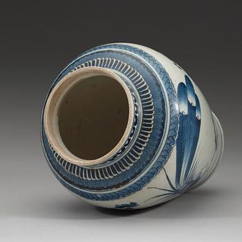 A blue and white Japanese jar, Edo period, 17th Century.