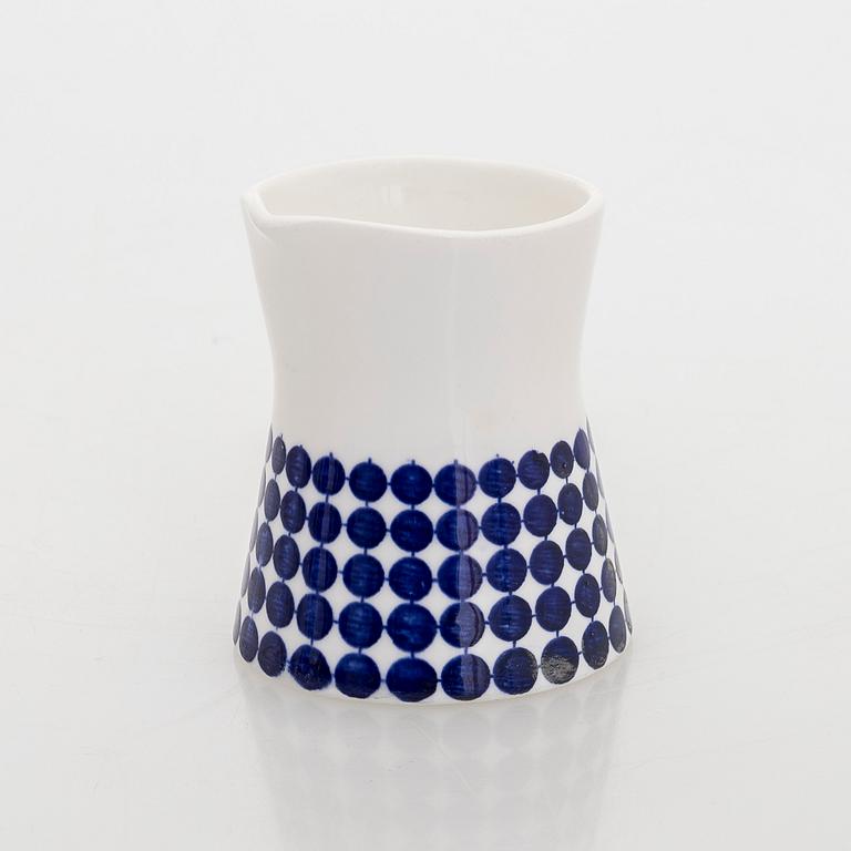 Stig Lindberg, Astiaston osia, 14 kpl, "Adam", luuposliinia Gustavsberg, Ruotsi, 1900-luvun puoliväli.