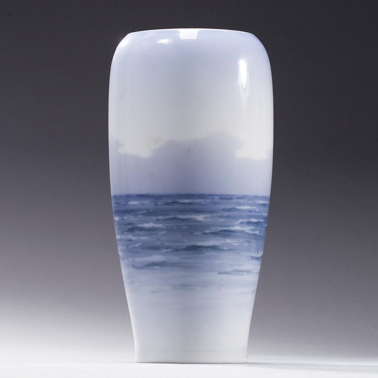 VAS, porslin, Royal Copenhagen.