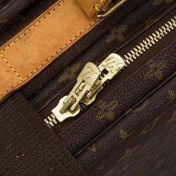 A LOUIS VUITTON  "Satellite 70" SUITCASE.