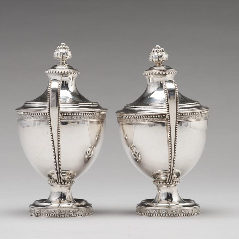 A pair of Swedish 18th century silver sugar bowls and covers, mark of  Fredrik Petersson Strö, Stockholm 1784.