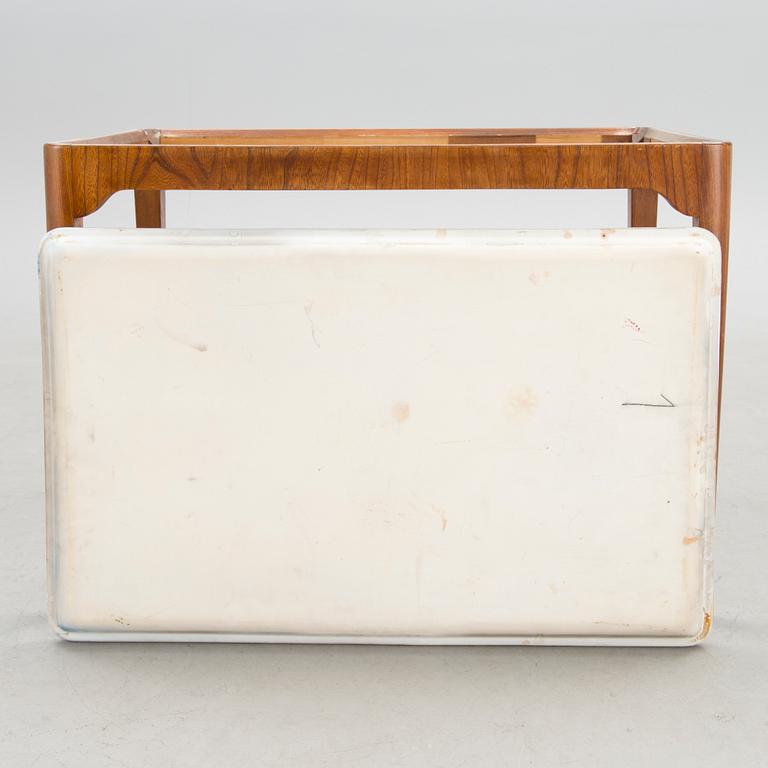 A tray table signed Kaipiainen 1944, Arabia.