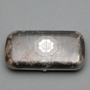 DOSA, silver, Ryssland, kontrollmärkning Viktor Vasilyevich Savinsky, Moskva, 1873. Vikt ca 122g.