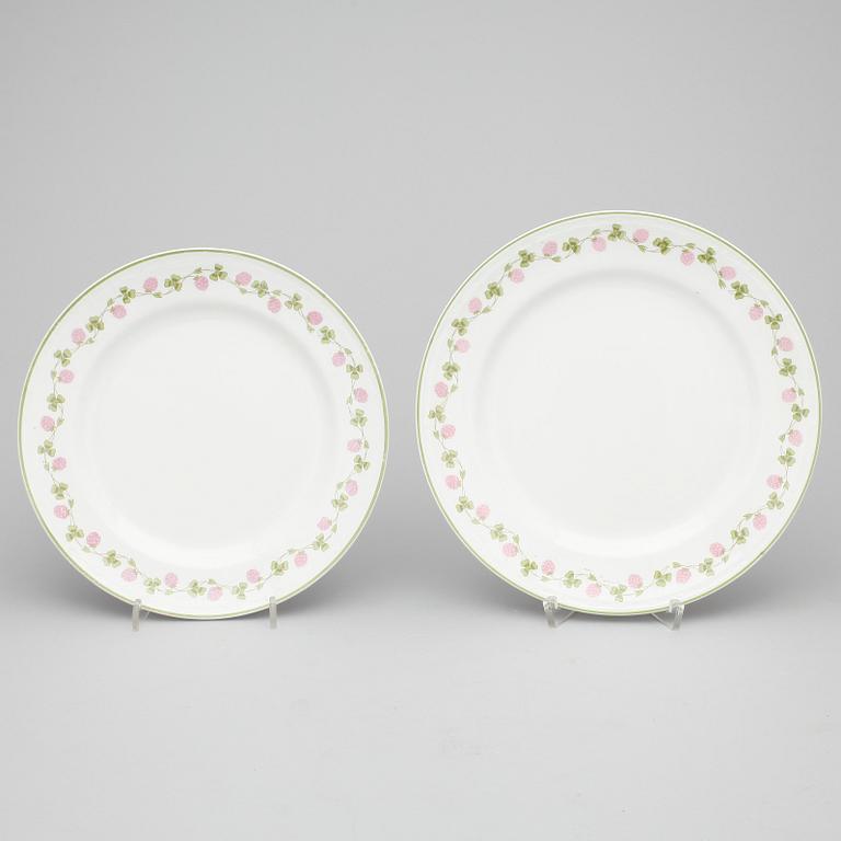 SERVISDELAR, ca 33 delar, porslin, Gunnar Wennerberg, Gustavsberg, 1900-talets första hälft.