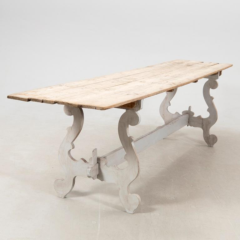 Long table, 20th century.