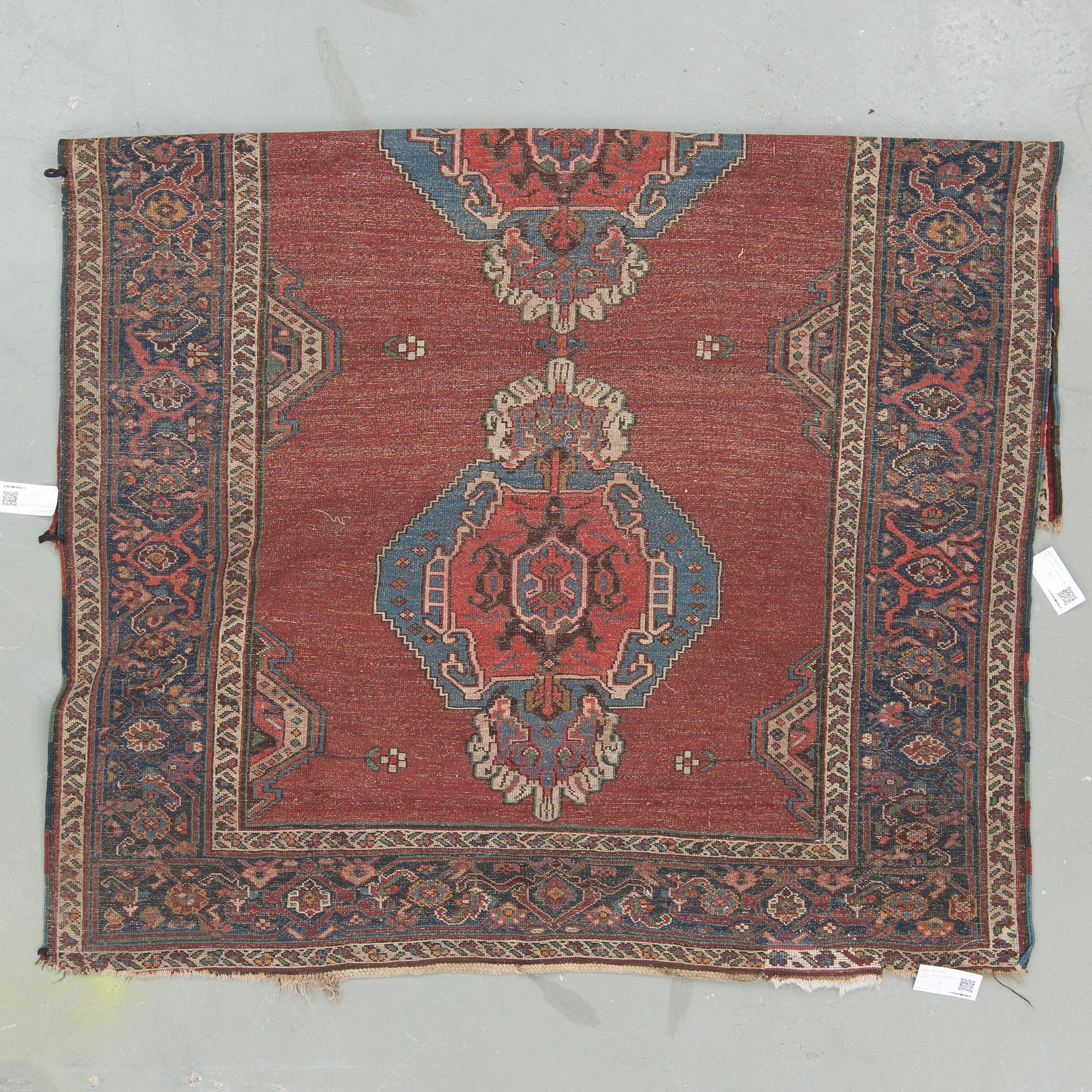 MATTA, antik, Karabagh. Ca 190 x 145 cm.