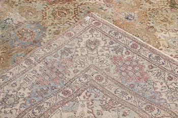 An oriental carpet, so-called 'Vintage' c. 385 x 295 cm.