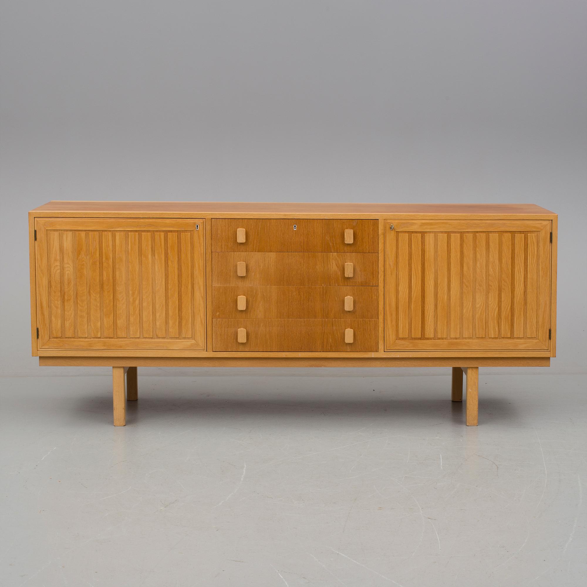 SIDEBOARD, 1960-tal.