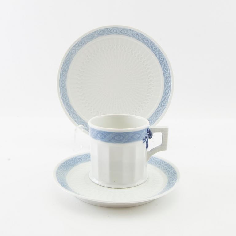 Arnold Krogh, service approx. 66 pcs "Blue Fan", Royal Copenhagen Denmark.