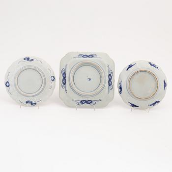 A set of five Japanese dishes, 19th and 20th century.