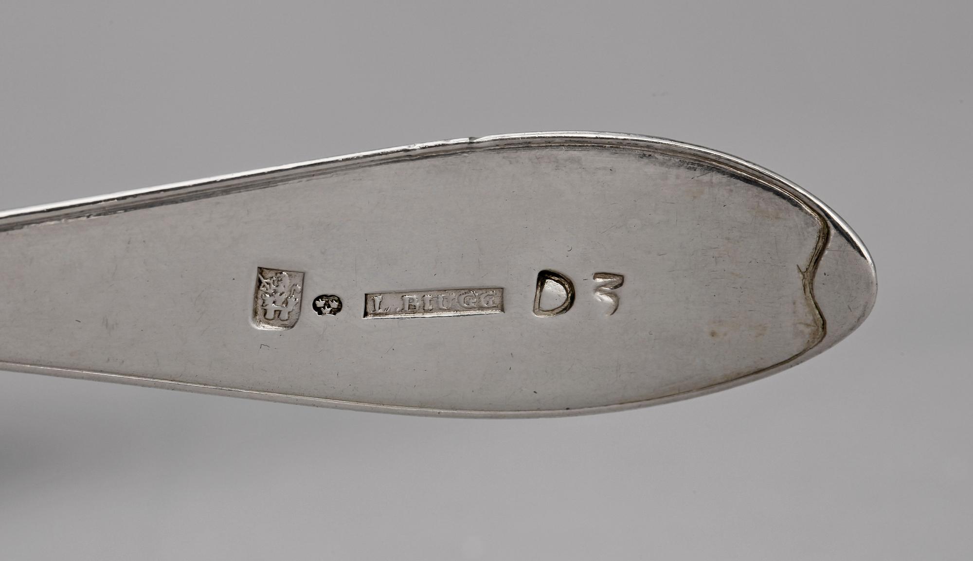 RESEBESTICK I ETUI, 4 delar, silver, Lars Biugg, Jönköping, 1810. Tot ca 270 gram.