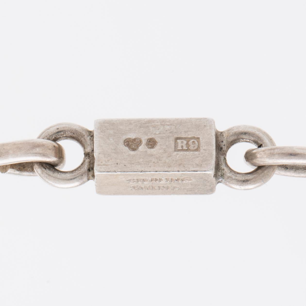 A Wiwen Nilsson necklace and bracelet, sterling silver,Lund 1967. Total weight 93 gram.