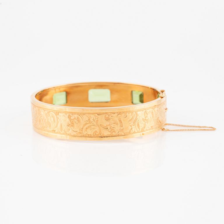 Bracelet 18K gold.