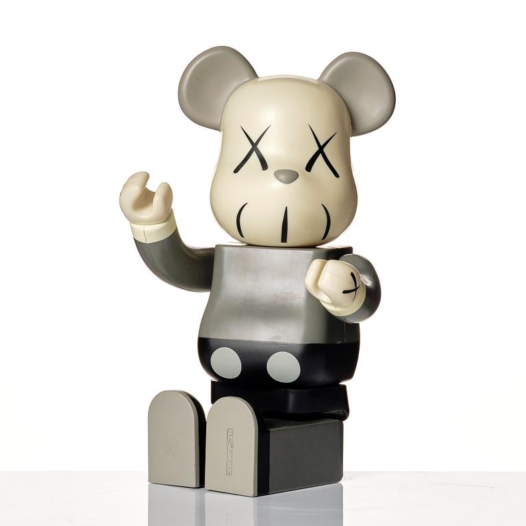 KAWS, 400% BE@RBRICK (Grey).