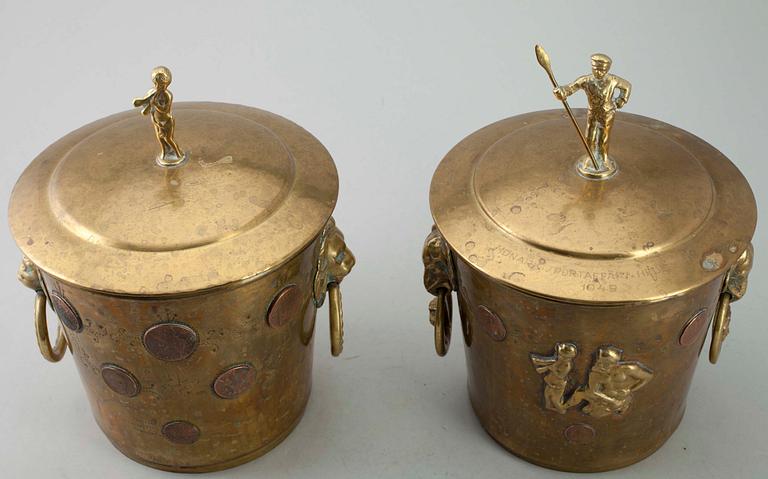 SERVERINGSKÄRL med lock , 2 st. mässing, Sverige.