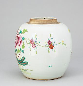 A famille rose Qianlong (1736-95) jar.