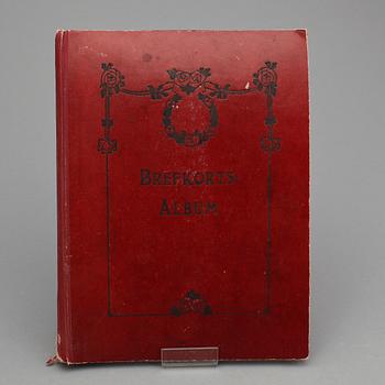 BREFKORTSALBUM, innehållande 55 vykort, 1900-talets första hälft.