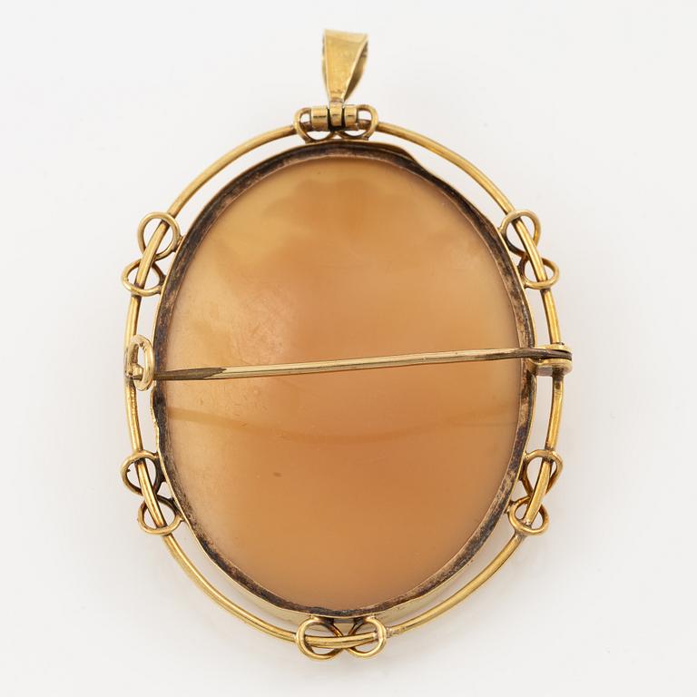 Brooch/pendant, 18K gold with shell cameo.