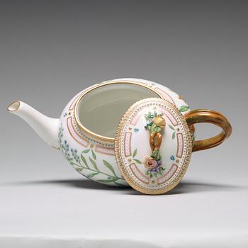 A Royal Copenhagen 'Flora Danica' tea pot with cover, Royal Copenhagen, Denmark, 20th Century.