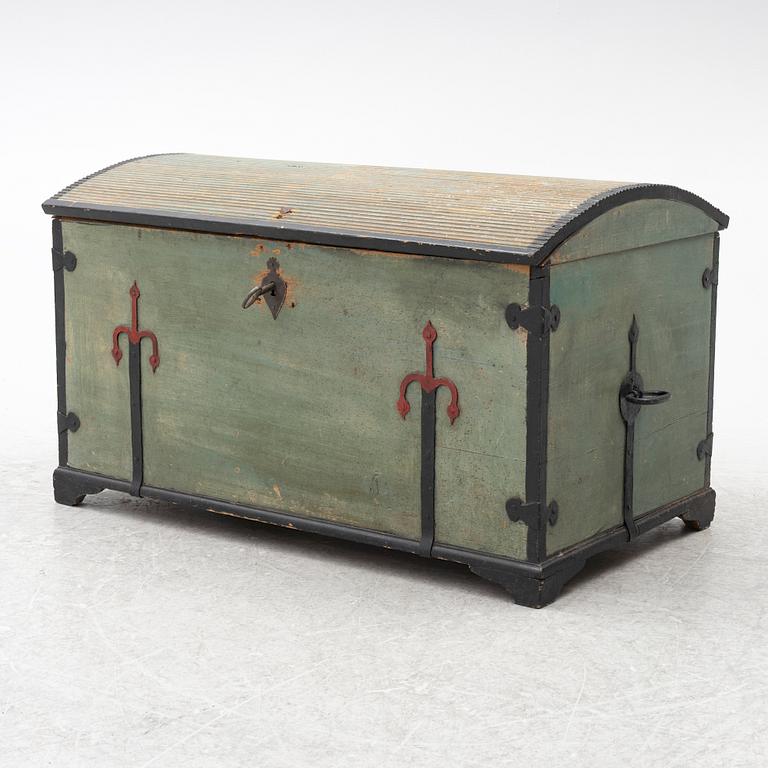 Chest, 19th century.