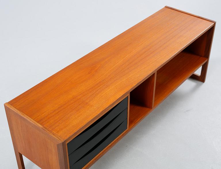 ERIK WØRTS, sideboard, "Domino", Ikea, 1900-talets tredje kvartal.